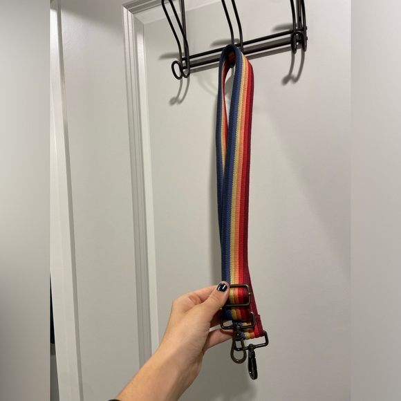 Marine Layer Rainbow Bag Strap - Picture 3 of 5